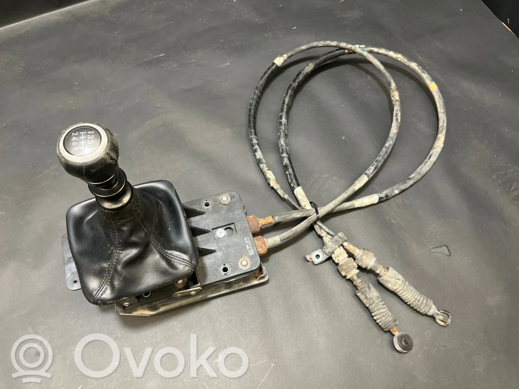 Subaru Outback Lewarek zmiany biegów / górny 