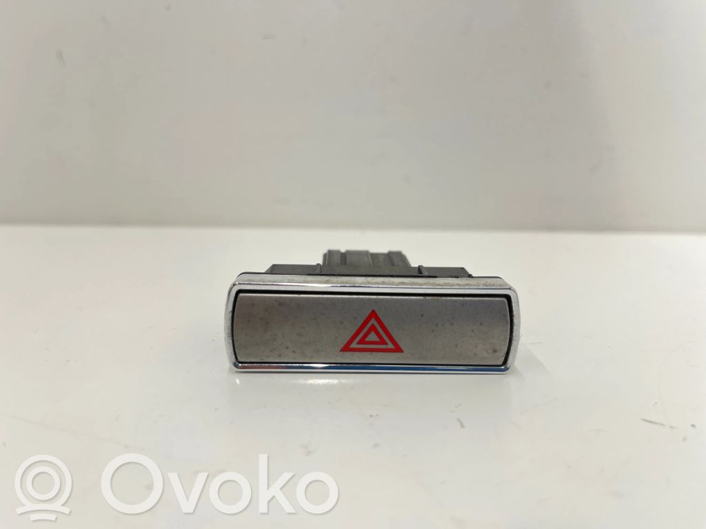 Ford Mondeo MK IV Hazard light switch 