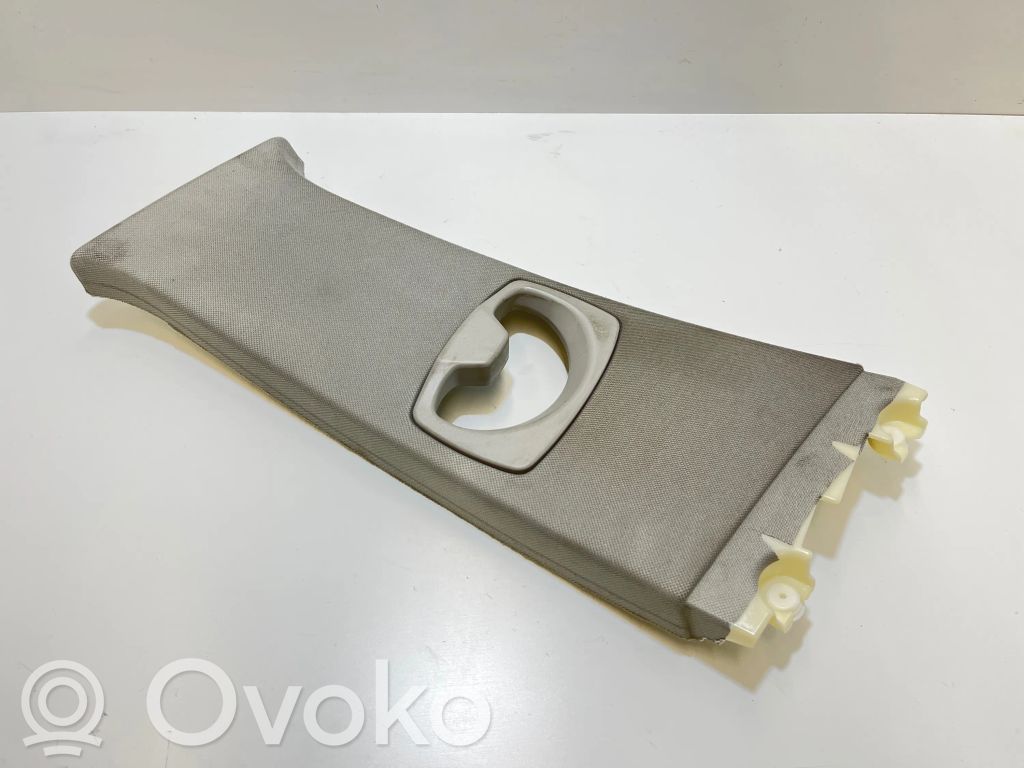 BMW 5 E60 E61 Pilar (B) (superior) 