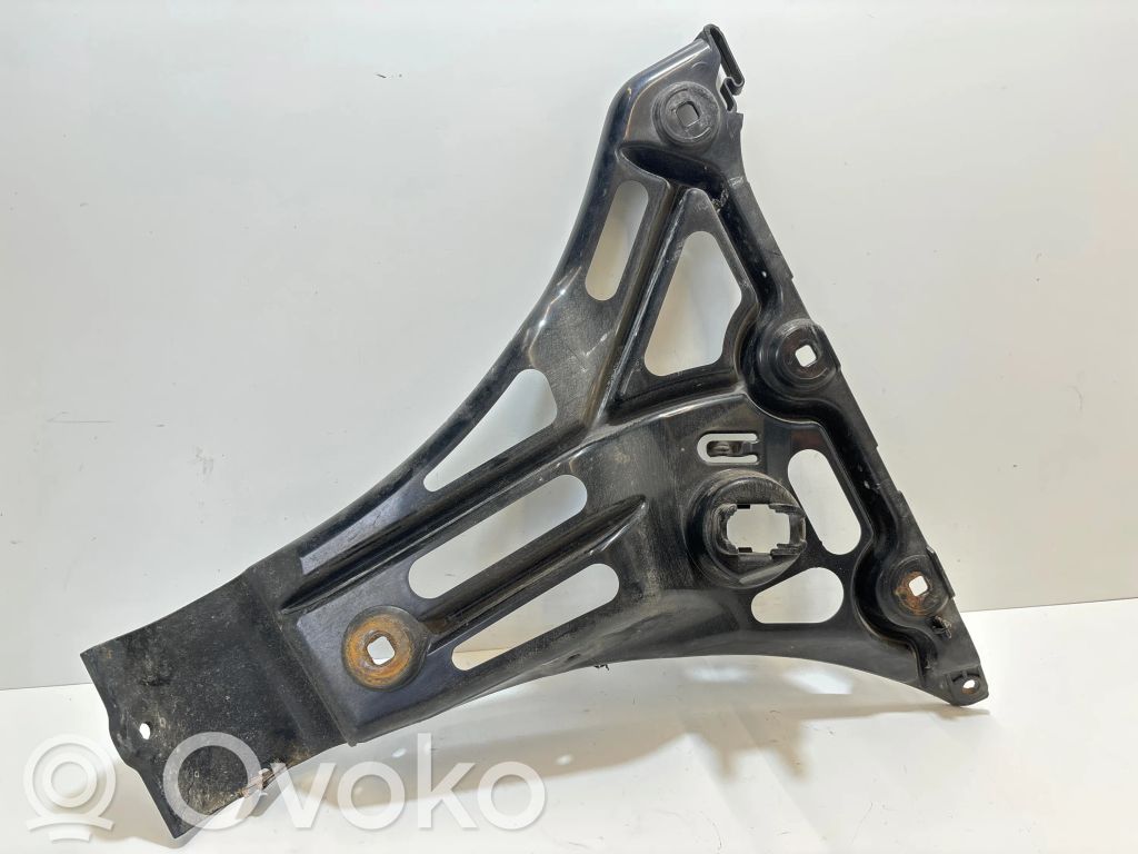 BMW 5 E60 E61 Galinis laikiklis bamperio 