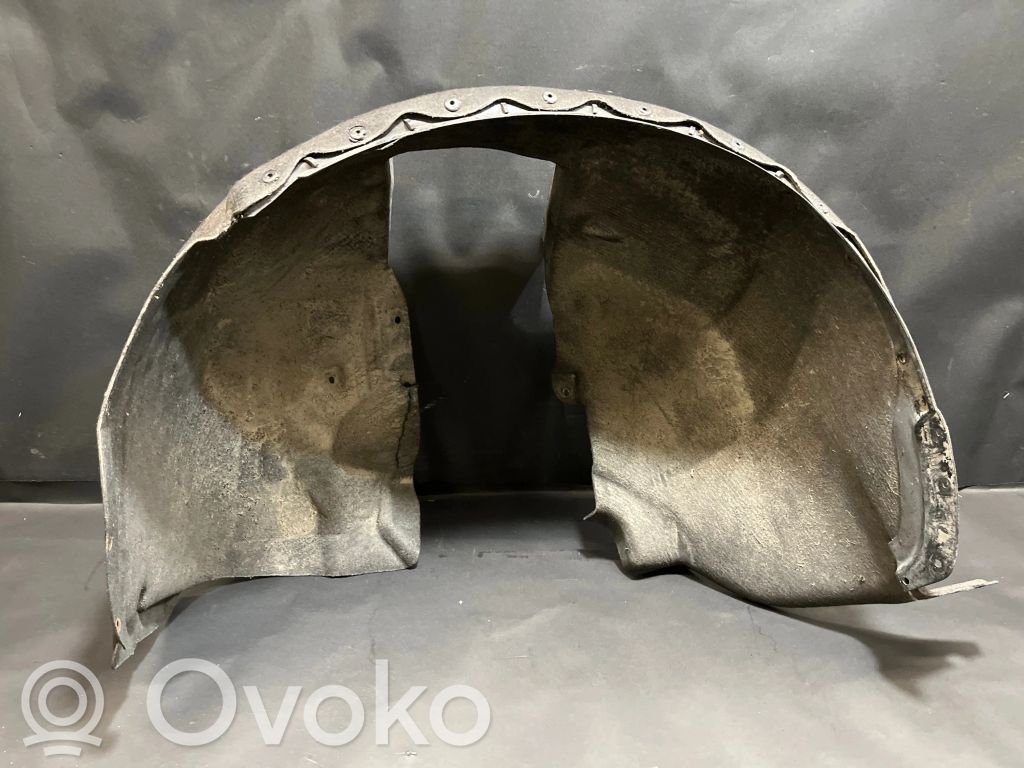 Volvo V70 Apakšspārns 