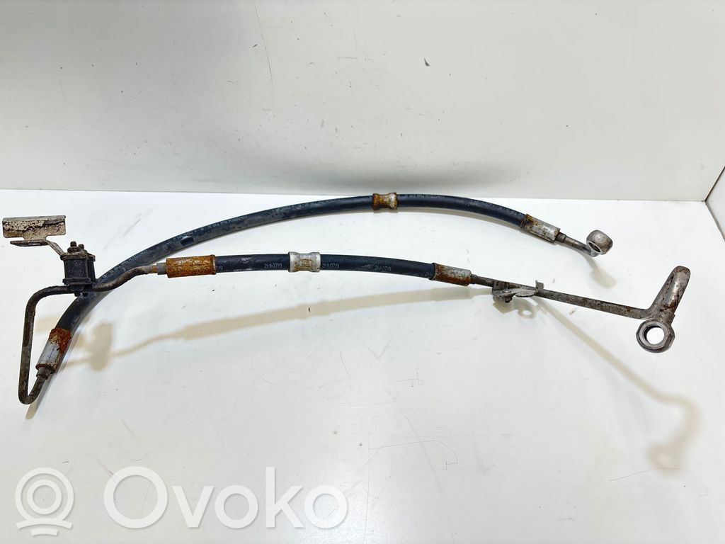 BMW 5 E60 E61 Ohjaustehostimen letkusto 