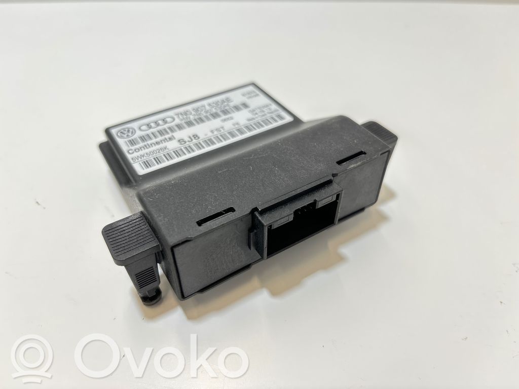 Volkswagen PASSAT B7 Módulo de control Gateway 
