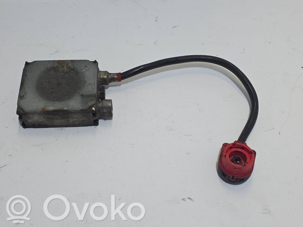 BMW 5 E39 Ajovalojen virranrajoitinmoduuli Xenon 