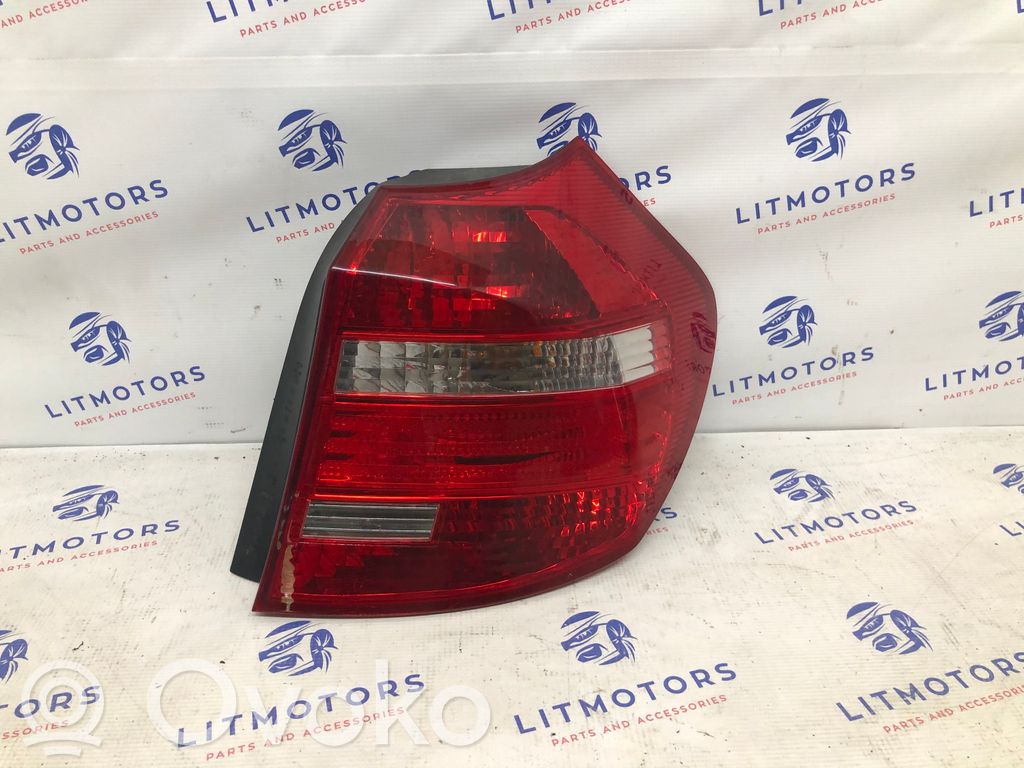 Rear/tail lights   7154956
