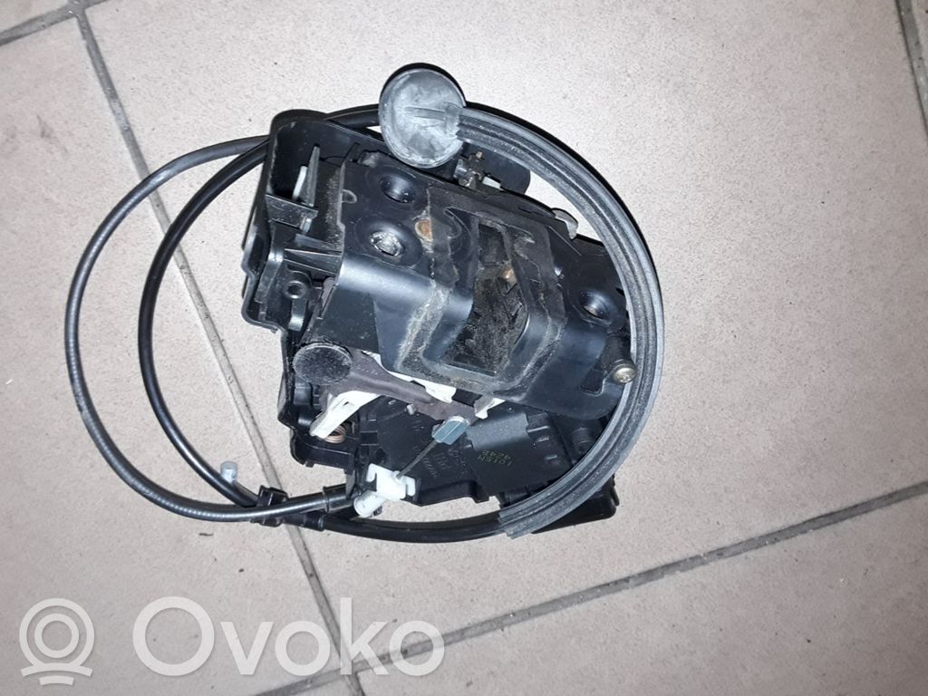 Ford Focus C-MAX Front door lock 