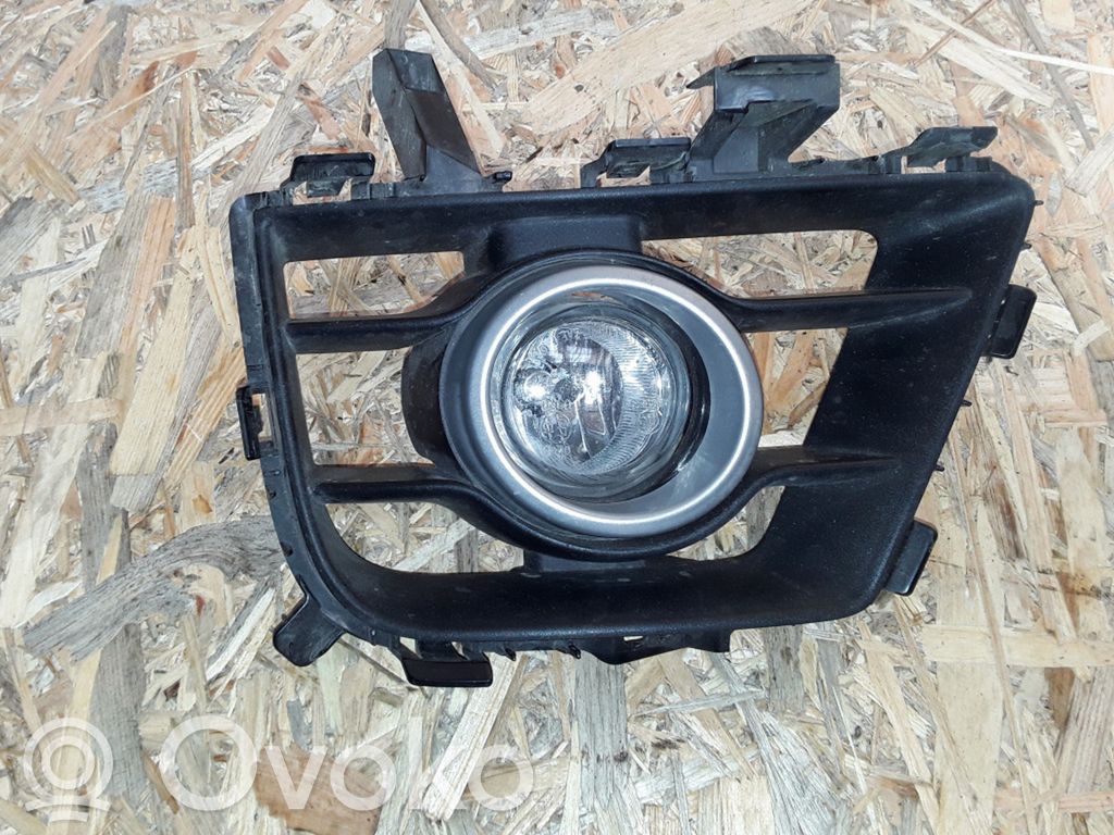 Mazda 5 Miglas lukturis priekšā 