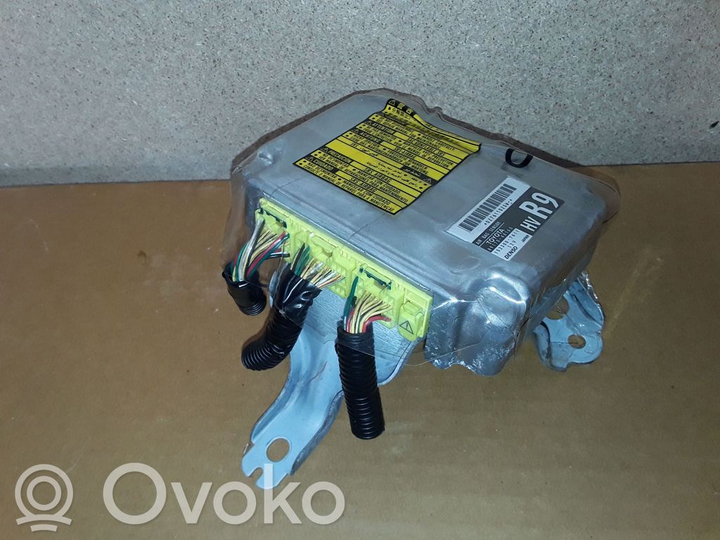 Lexus RX 330 - 350 - 400H Airbag control unit/module 