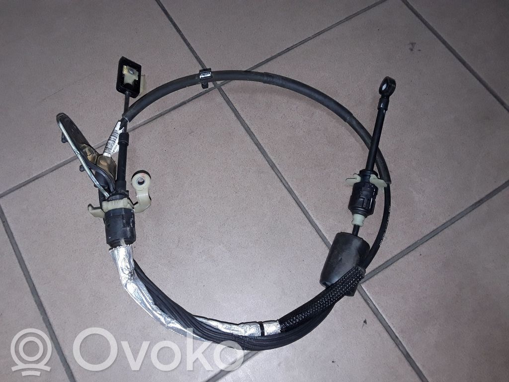 Pavarų perjungimo trosas   GK2P7E395AB