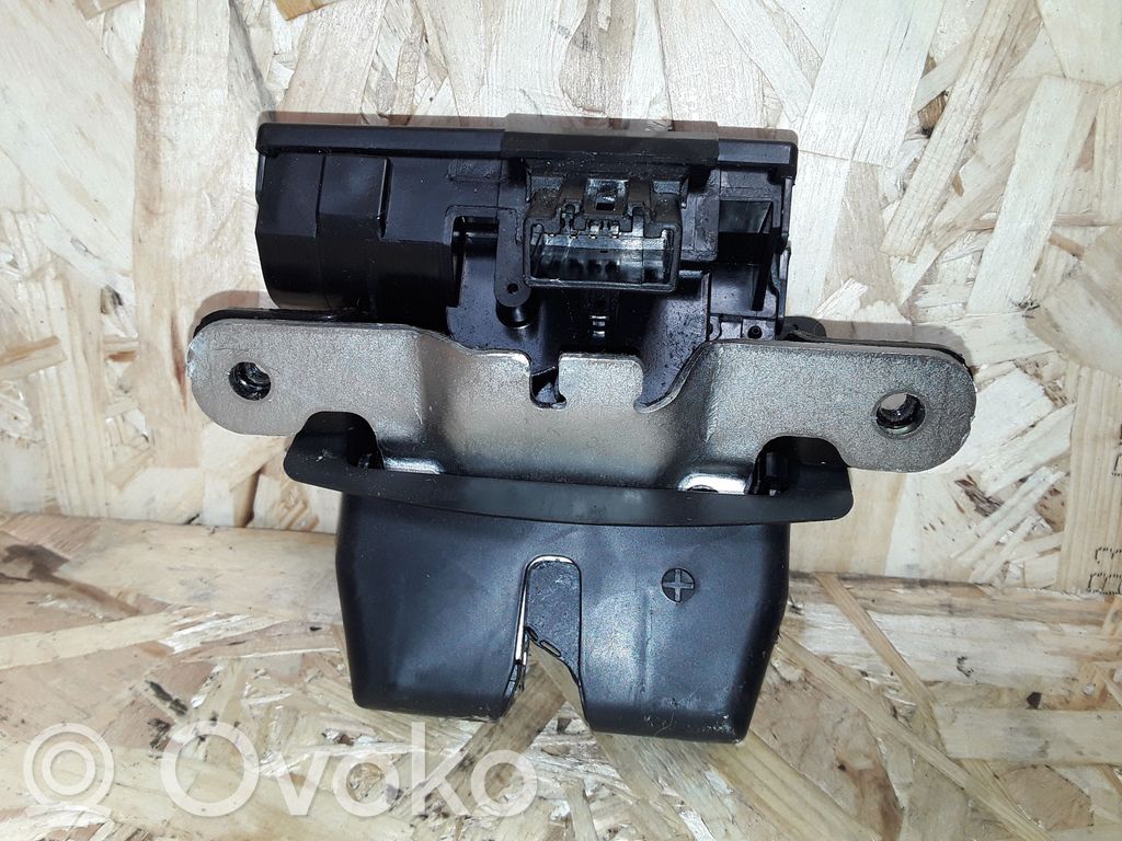 Tailgate/trunk/boot lock/catch/latch   8A61A46420AD