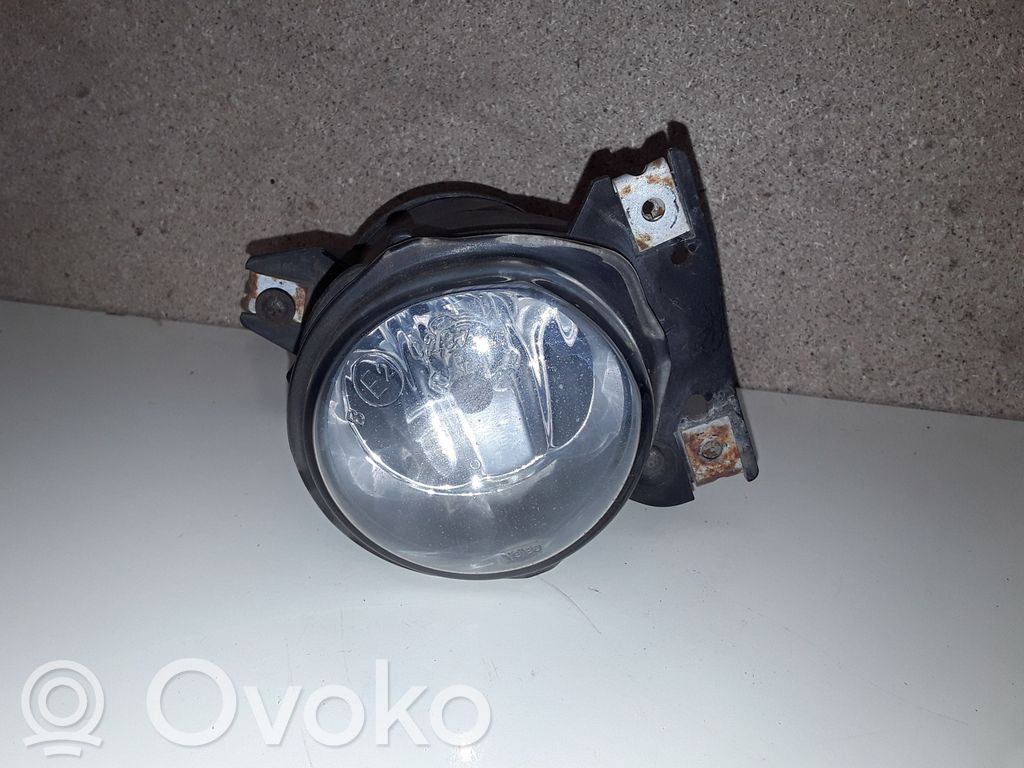 Miglas lukturis priekšā   YM2115201BB,7M3941700A