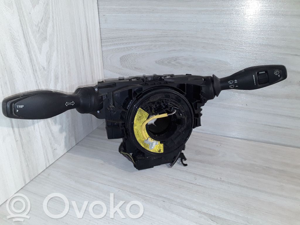 Ford Transit Courier Gaisa spilvenu lenta (SRS gredzens) 