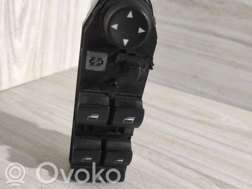 BMW 5 E60 E61 Electric window control switch 