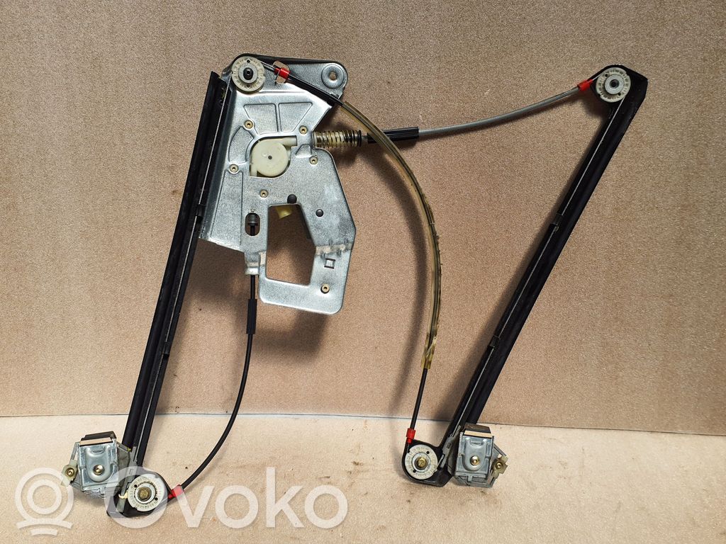 Front door window regulator with motor   8252392