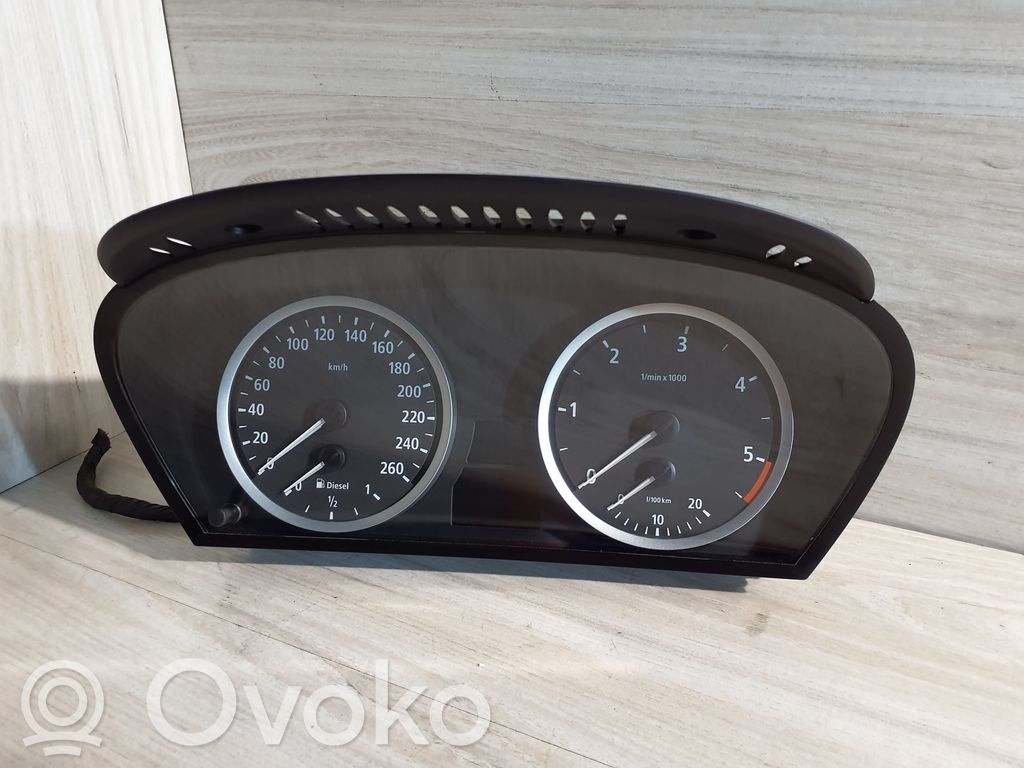 BMW 5 E60 E61 Speedometer (instrument cluster) 