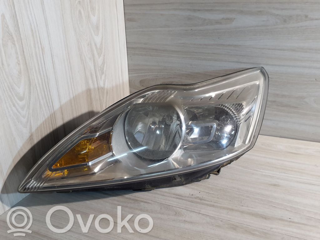 Ford Focus Headlight/headlamp 