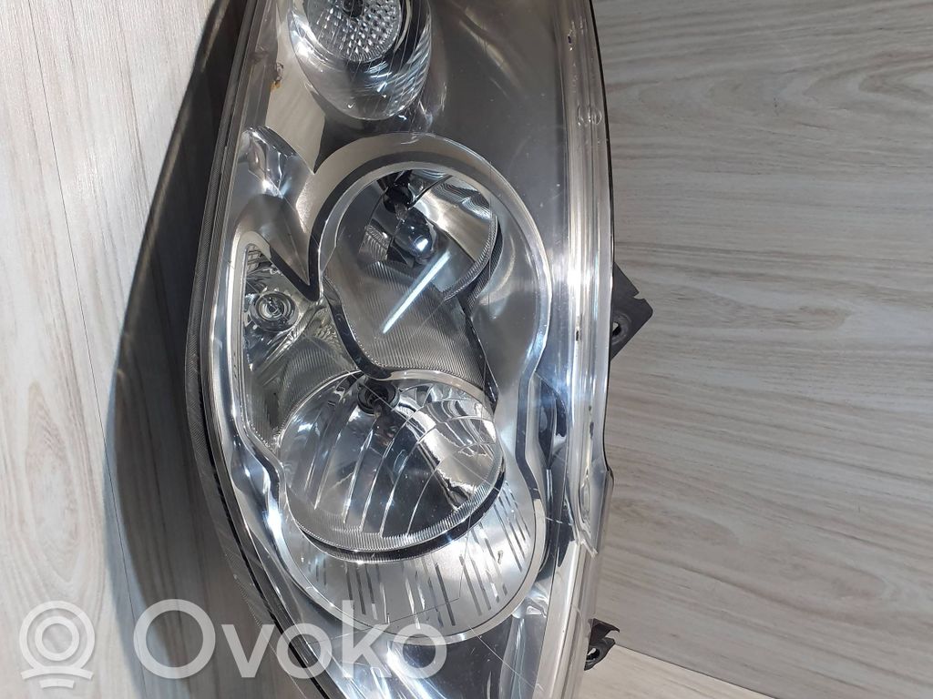 Renault Master III Priekinis žibintas 