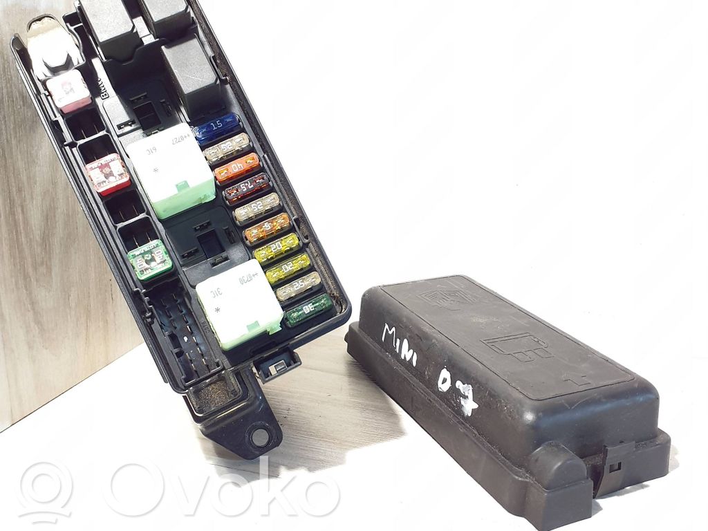 Mini One - Cooper Coupe R56 Fuse module 