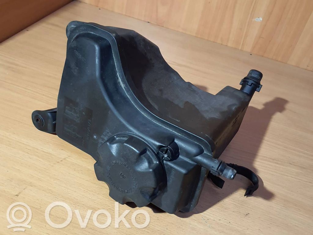 Aušinimo skysčio išsiplėtimo bakelis   7804890,10808611