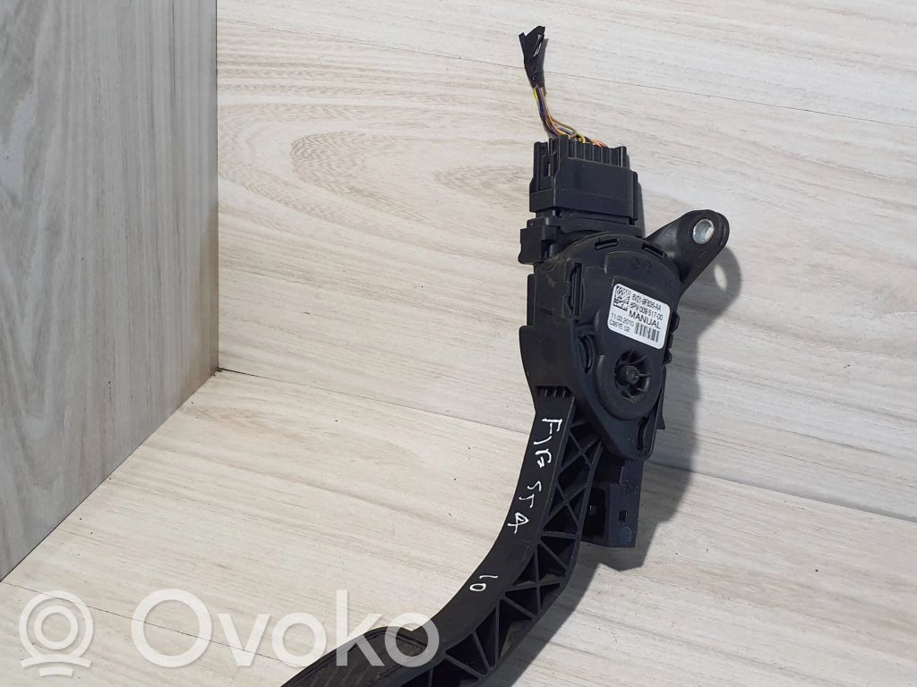Ford Fiesta Педаль акселератора 