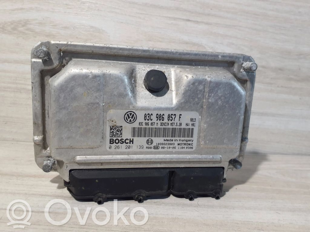 Skoda Fabia Mk2 (5J) Engine control unit/module 