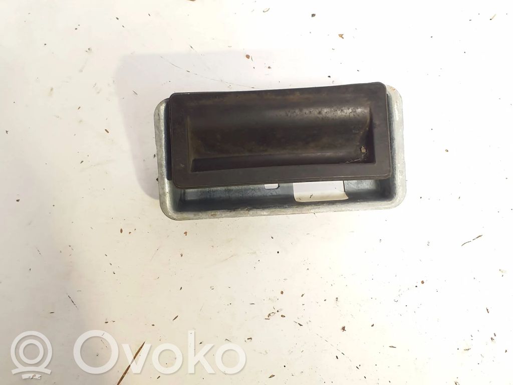 Volkswagen Touran II Tailgate/trunk/boot exterior handle 
