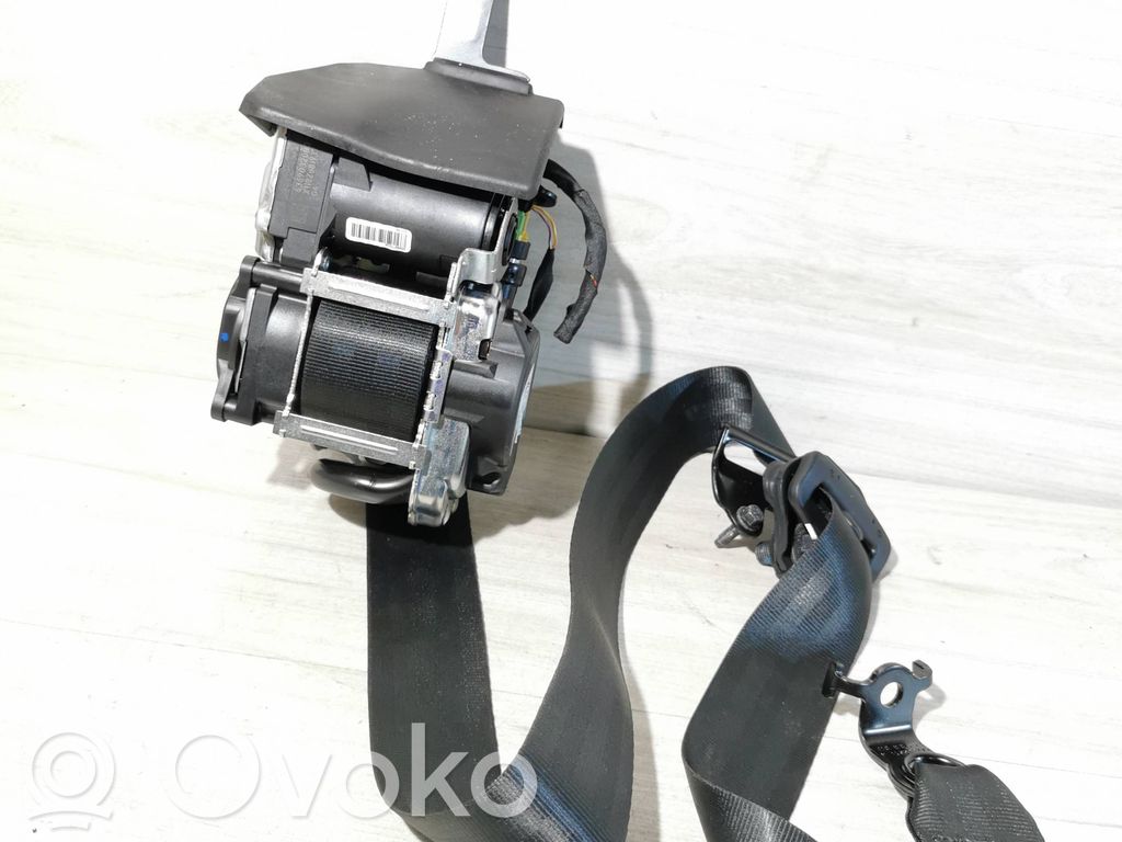 Volvo XC40 Cinturón delantero 