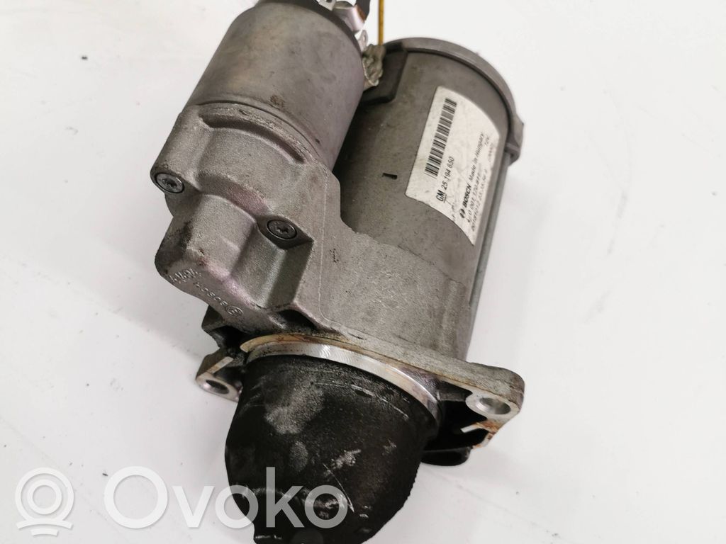 Opel Corsa E Starteris 