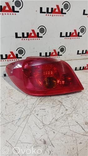 Rear tail light bulb   89025499