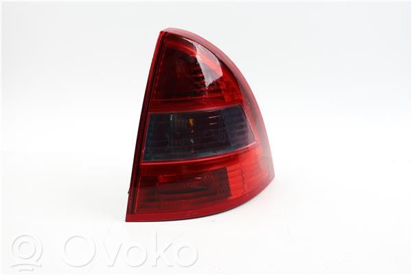 Lámpara de faros/luces traseros