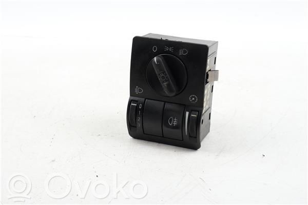 Light switch   9116613