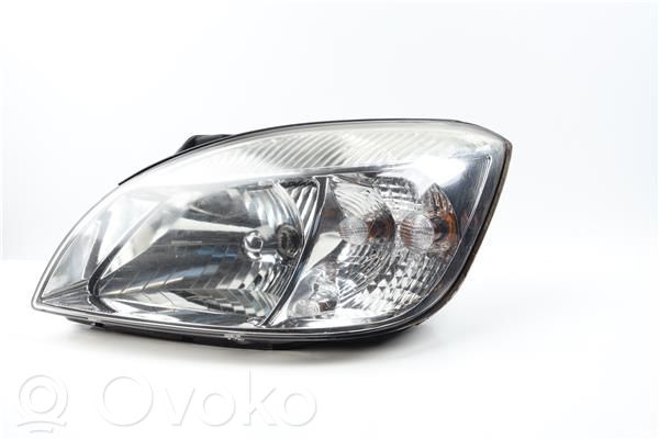 KIA Rio Scheinwerfer 