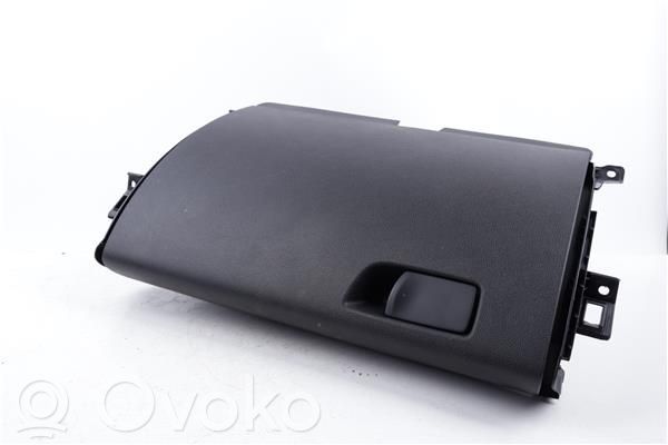 Guantera   685008563R