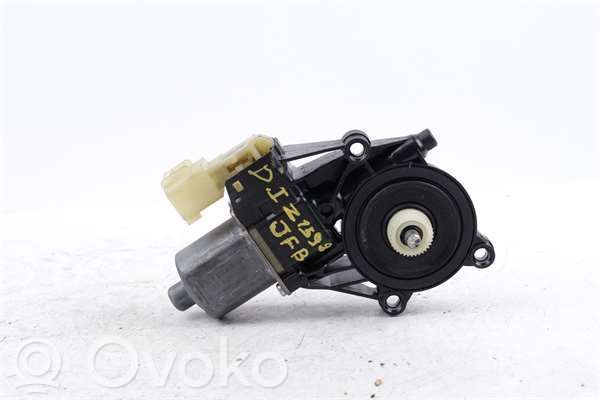 Front door window regulator motor   8A6114A389B