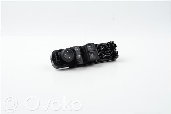 Interruptor del elevalunas eléctrico   809610014R