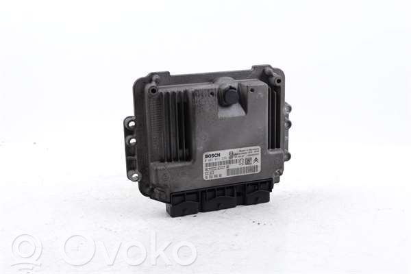Engine control unit/module ECU   9655600680,281011233
