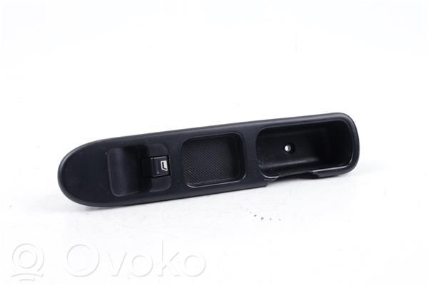 Electric window control switch   90081
