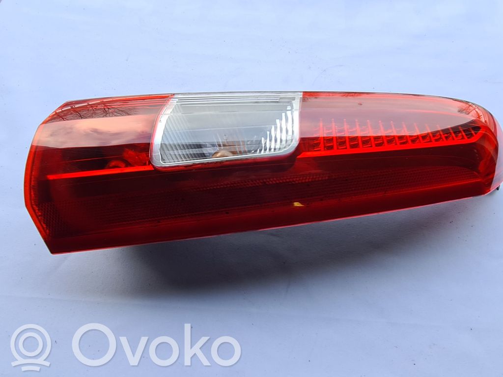 Volvo V70 Rear/tail lights 