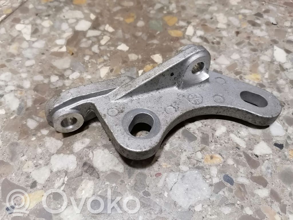 Volvo S90, V90 Other engine bay part 