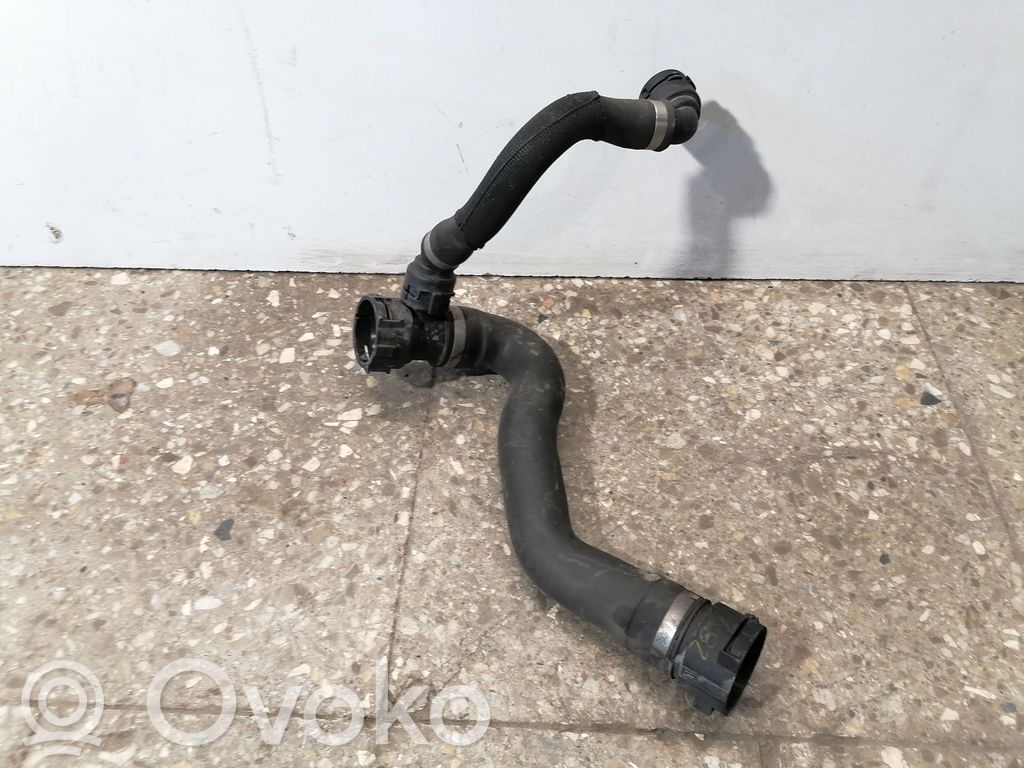 BMW X5 E70 Engine coolant pipe/hose 