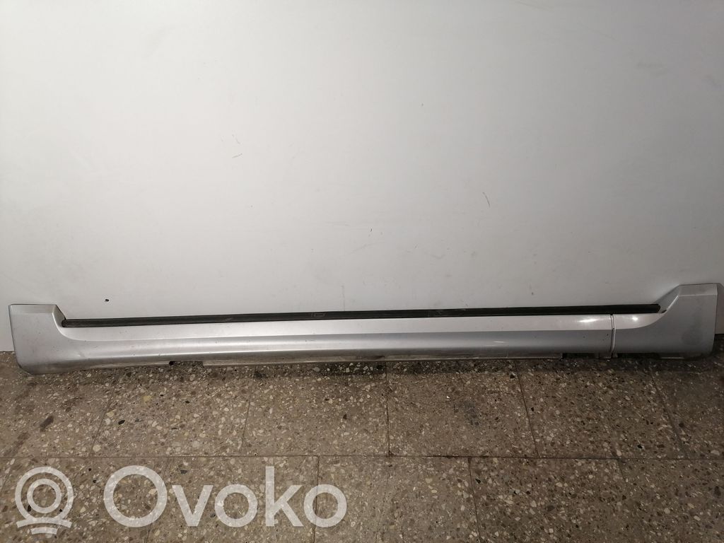 Volvo V70 Slenkstis 