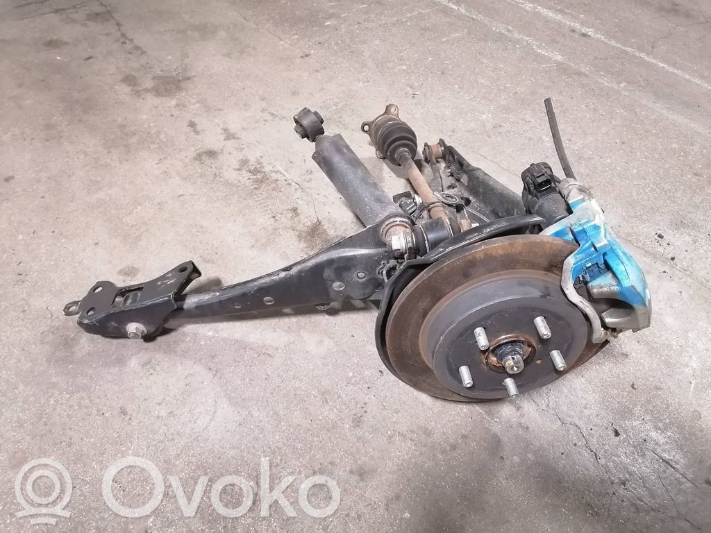 Lexus NX Zwrotnica koła tylnego 