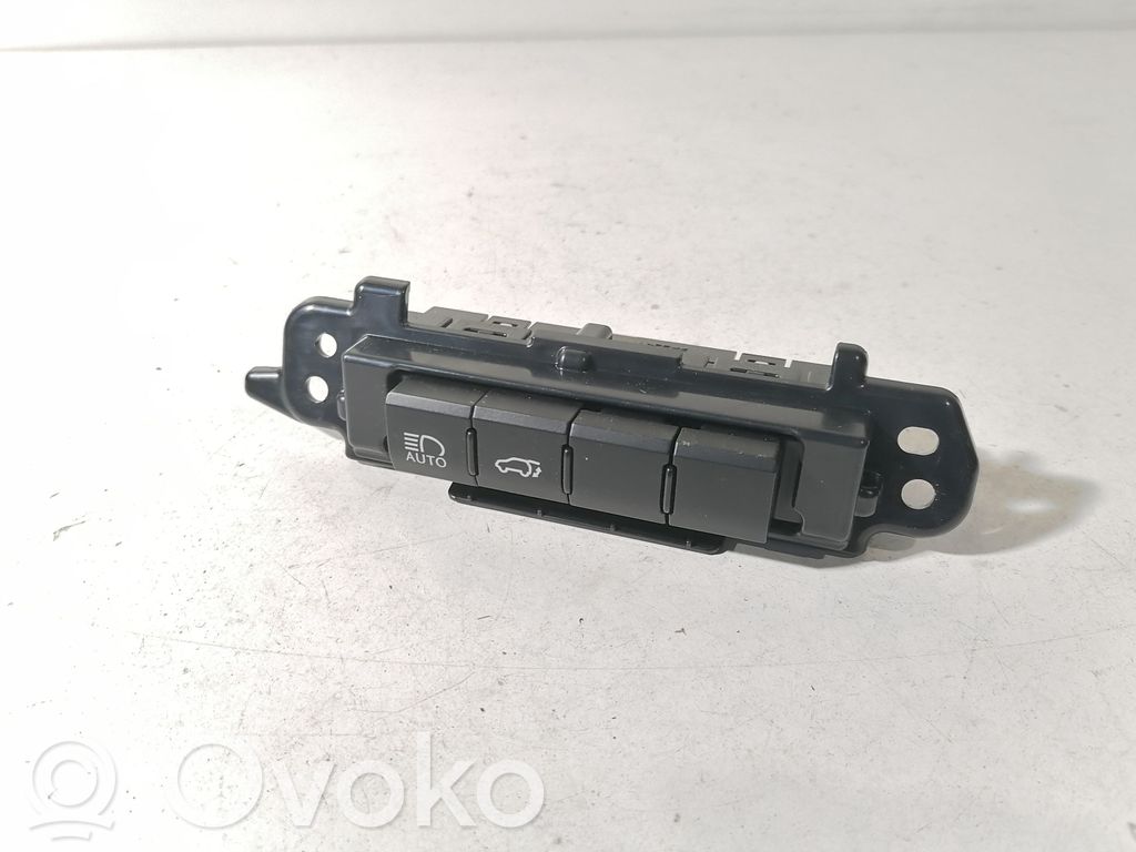 Lexus RX 450H Tailgate opening switch 