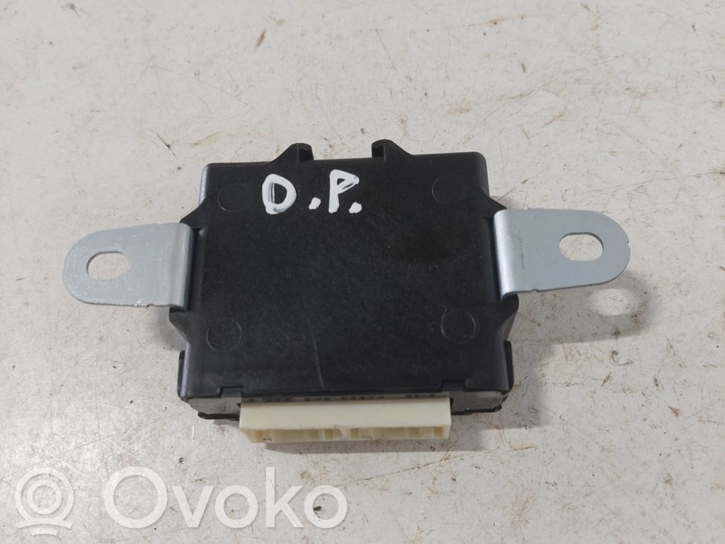 Lexus RX 450H Wing mirror control module 