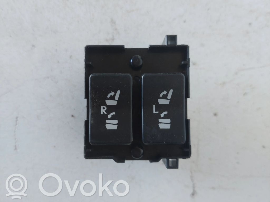 Lexus RX 450H Seat control switch 