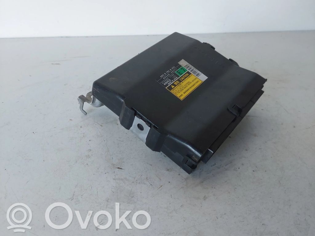 Lexus RX 450H ABS control unit/module 