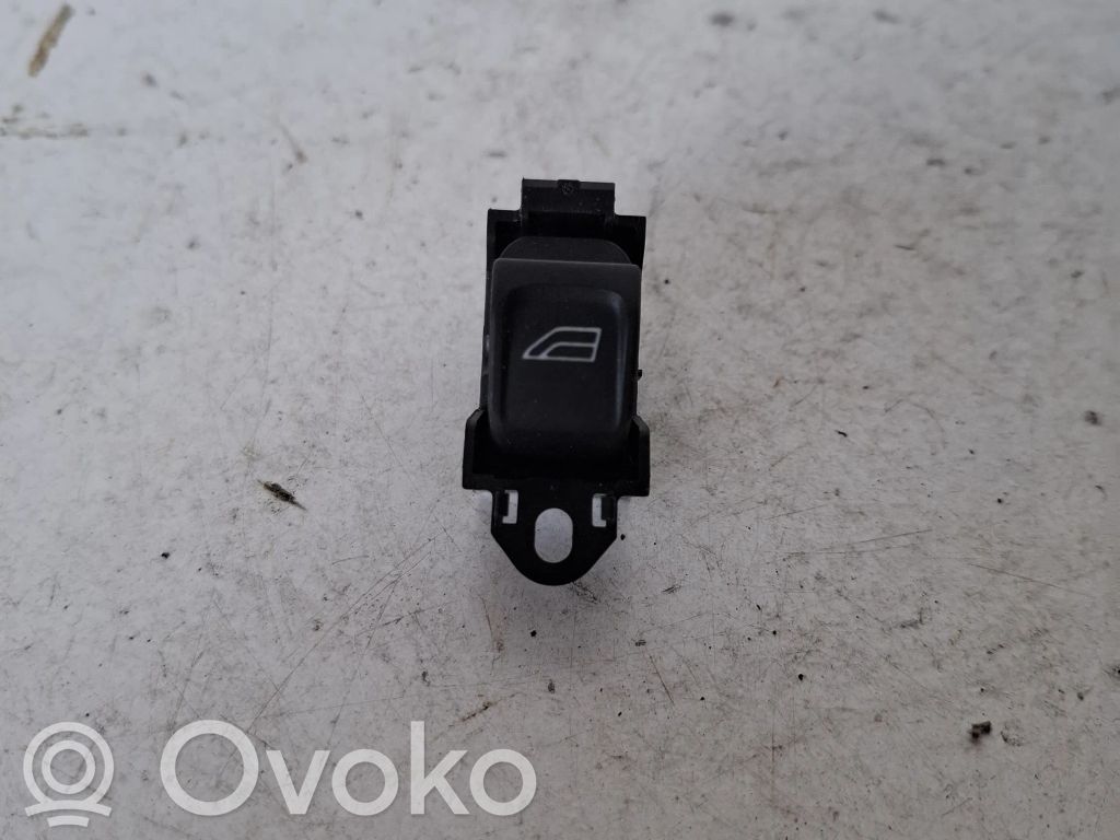 Volvo XC70 Electric window control switch 