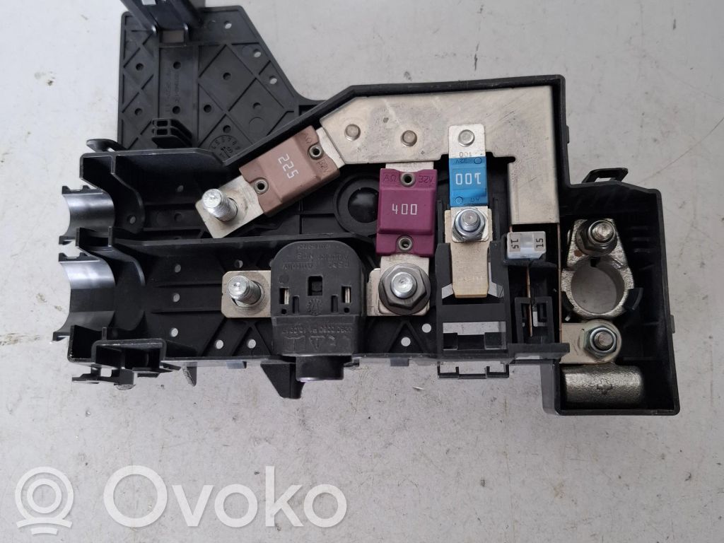 Volvo S90, V90 Relé de control de corriente 