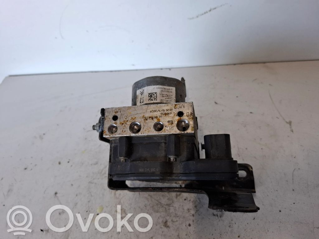 Citroen C4 III e-C4 Bomba de ABS 
