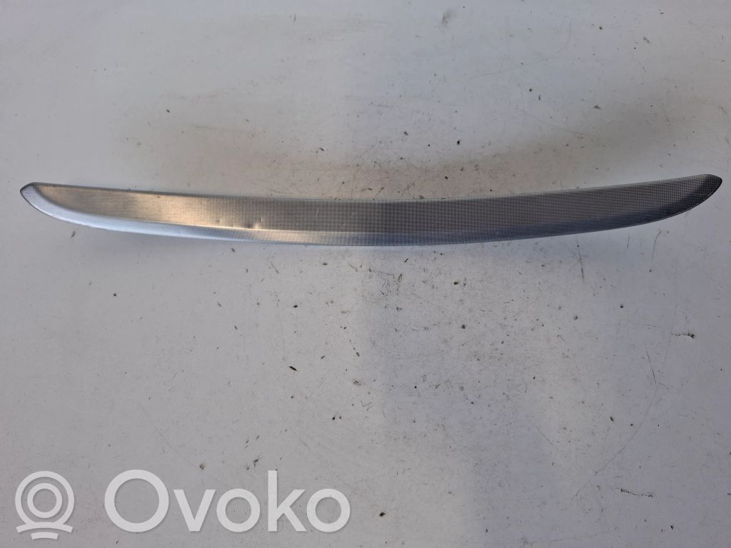 Volvo S60 Moldura de la guantera 